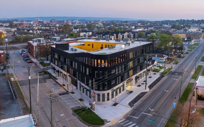 Pictures of Mixed Use, Office, Retail property located at 1939 Central Ave, Chattanooga, TN 37408 for sales - image #1