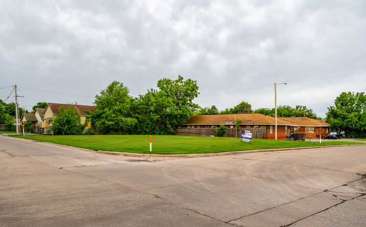 Pictures of Land property located at 21st St SW & A Ave SW, Lawton, OK 73501 for sales - image #1