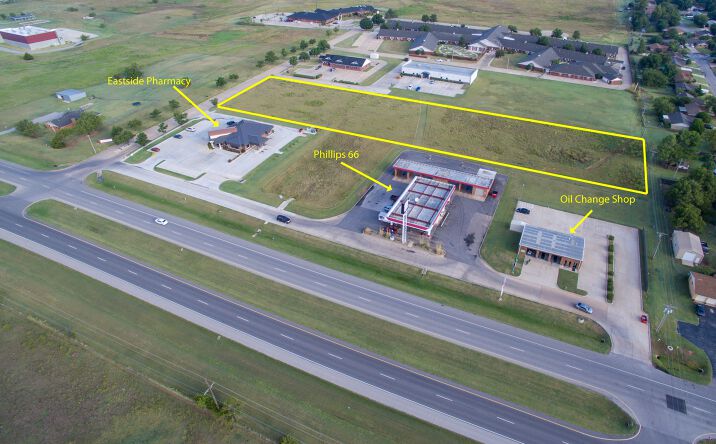 Pictures of Land property located at 1104 SE 36th St, Lawton, OK 73501 for sales - image #1