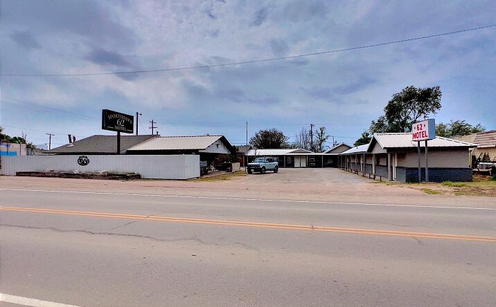 Pictures of Business for Sale, Hospitality, Land, Mixed Use, Multifamily property located at 413 W Broadway St, Hollis, OK 73550 for sales - image #1