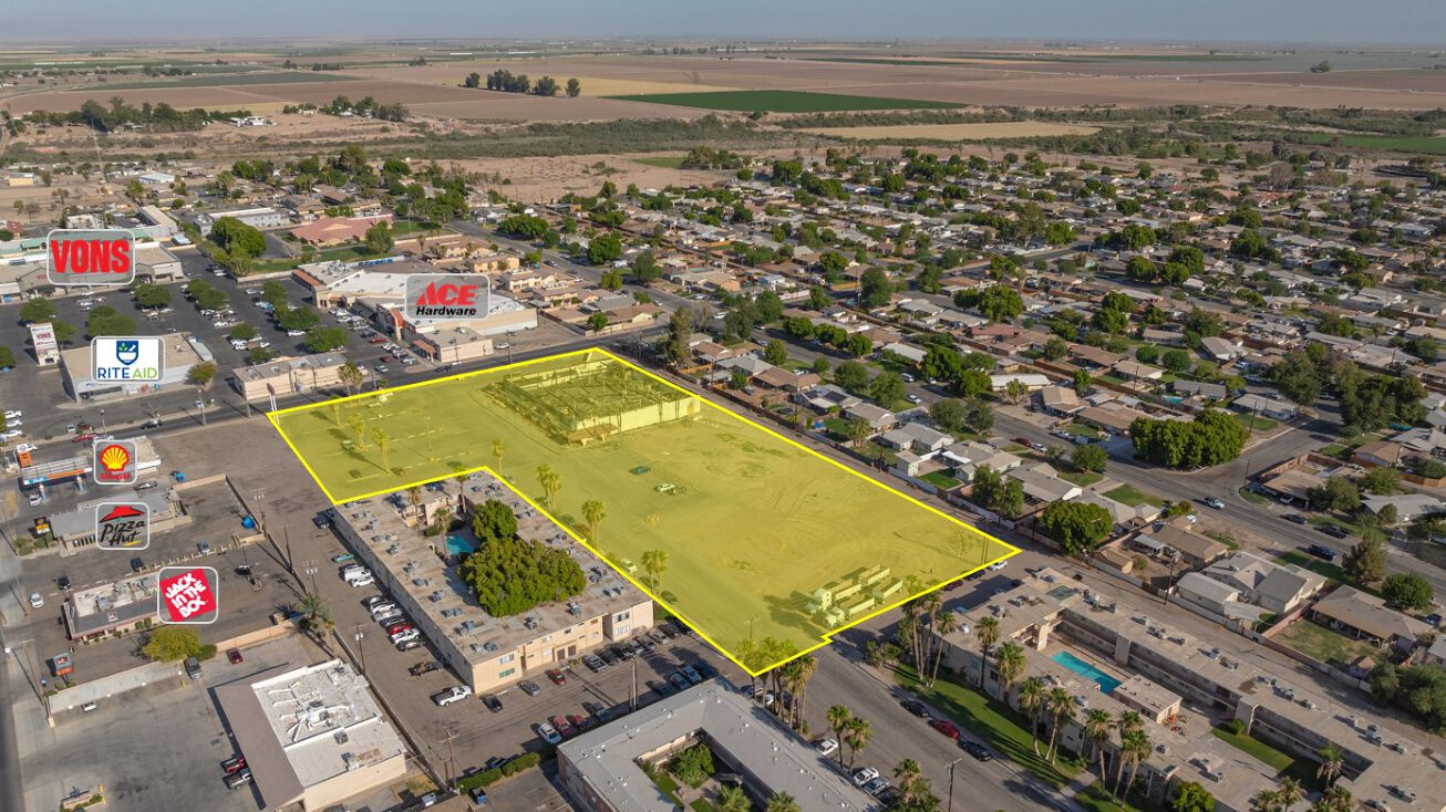 395 W E St, Brawley, CA 92227