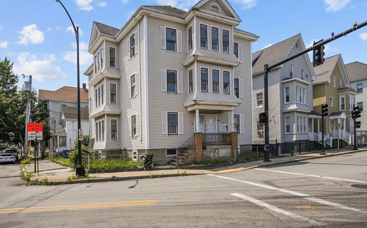 Pictures of Multifamily property located at 51 County St, New Bedford, MA 02744 for sales - image #1