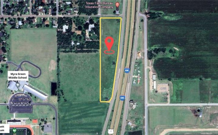 Pictures of Land property located at Interstate 69C, Raymondville, TX 78580 for sales - image #1