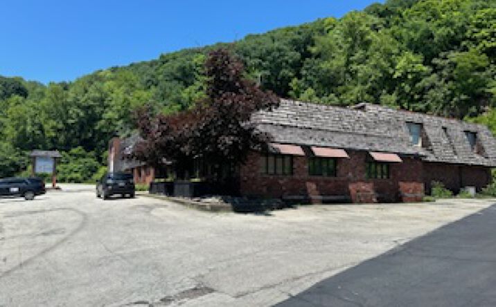 Pictures of Retail property located at 623 Long Run Rd, McKeesport, PA 15132 for sales - image #1