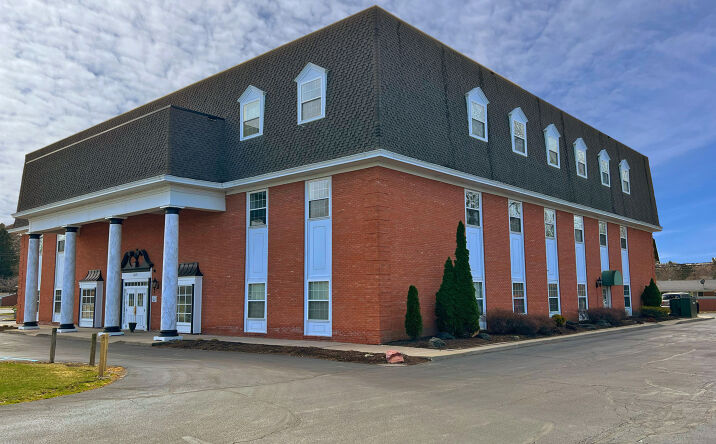 Pictures of Office property located at 3131 Executive Pkwy, Toledo, OH 43606 for sales - image #1