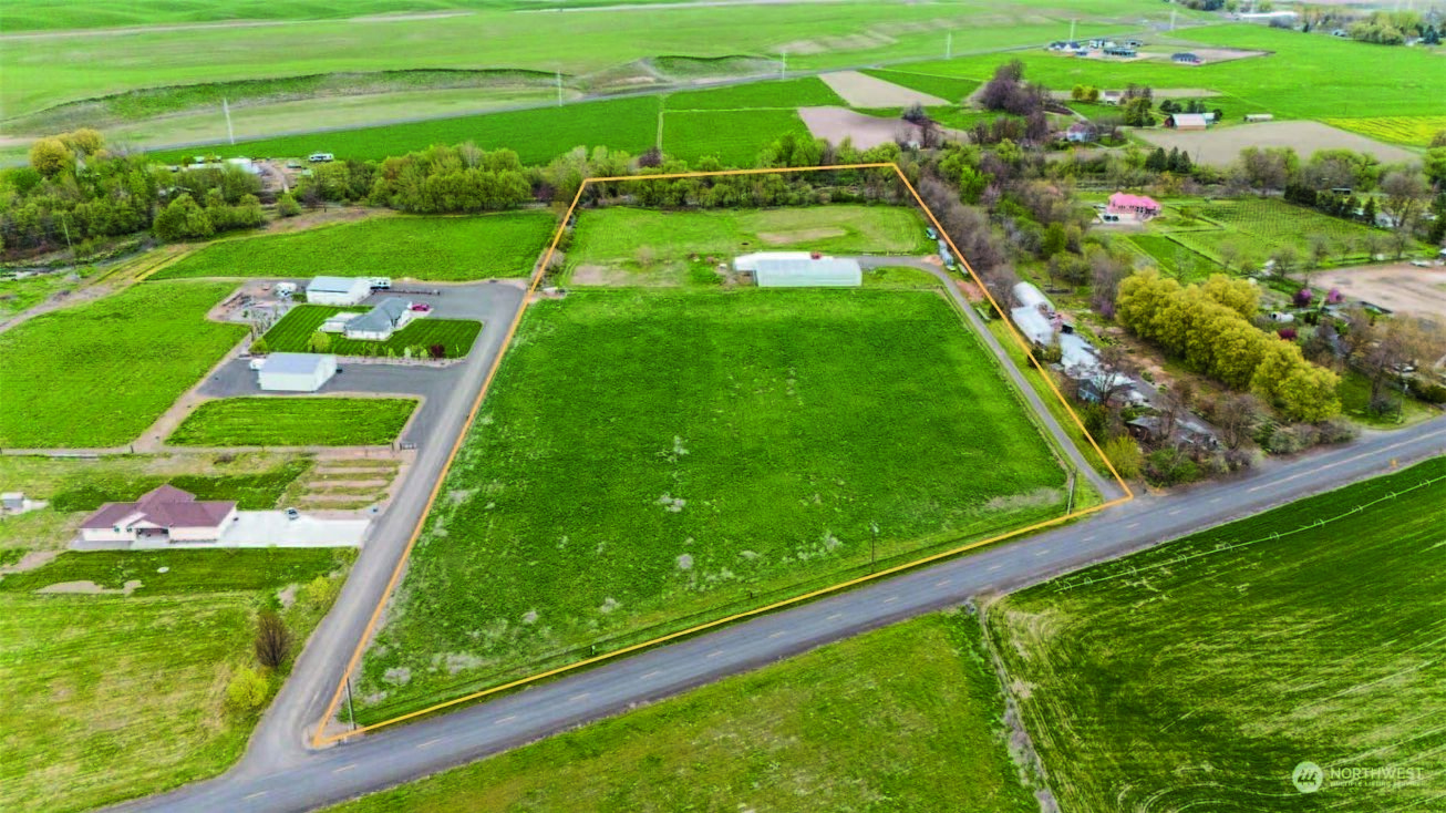 Pictures of Retail, Land property located at 2022 Wallula Ave, Walla Walla, WA 99362 for sales - image #1
