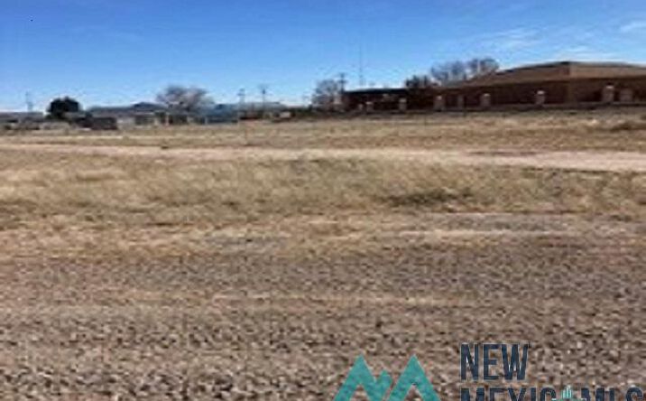 Pictures of Land property located at oooo S Sapphaire St, Roswell, NM 88203 for sales - image #1
