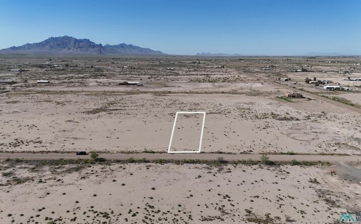 Pictures of Land property located at TBD Angus Rd Se Block 4 Lot 4 Road, Deming, NM 88030 for sales - image #1