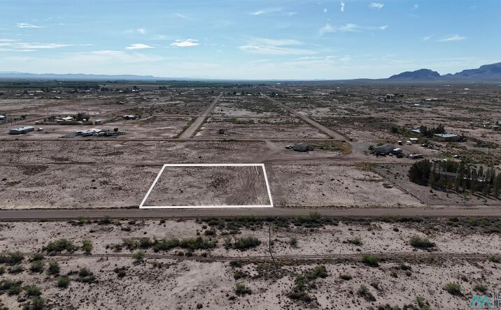 Pictures of Land property located at TBD Lomita Rd Se Block 6 Lot 4 Road, Deming, NM 88030 for sales - image #1