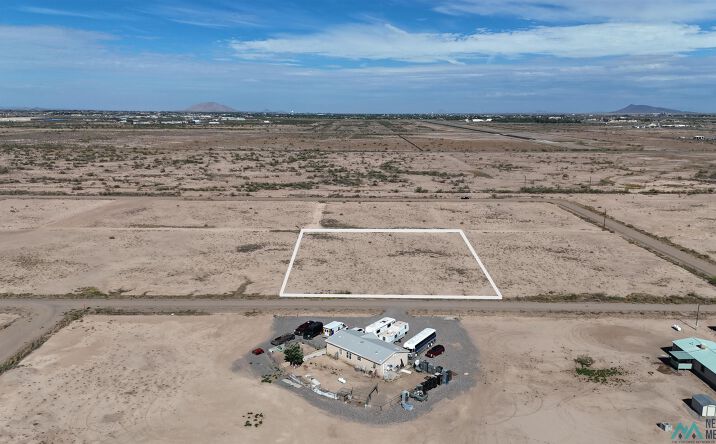 Pictures of Land property located at TBD Grulla Mountain Rd Se Block 6 Lot 13 Road, Deming, NM 88030 for sales - image #1
