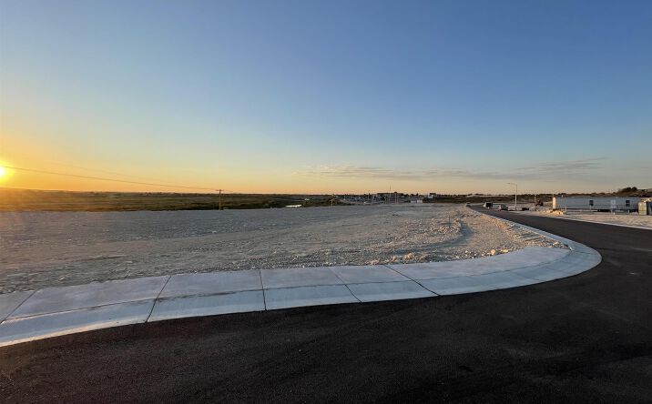 Pictures of Land property located at 1601 Skyline Drive, Carlsbad, NM 88220 for sales - image #1