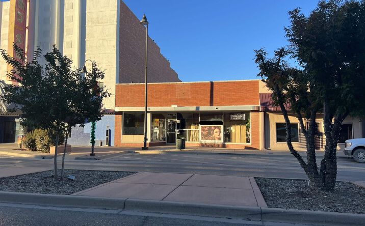 Pictures of Land property located at 412 W Main Street, Artesia, NM 88210 for sales - image #1