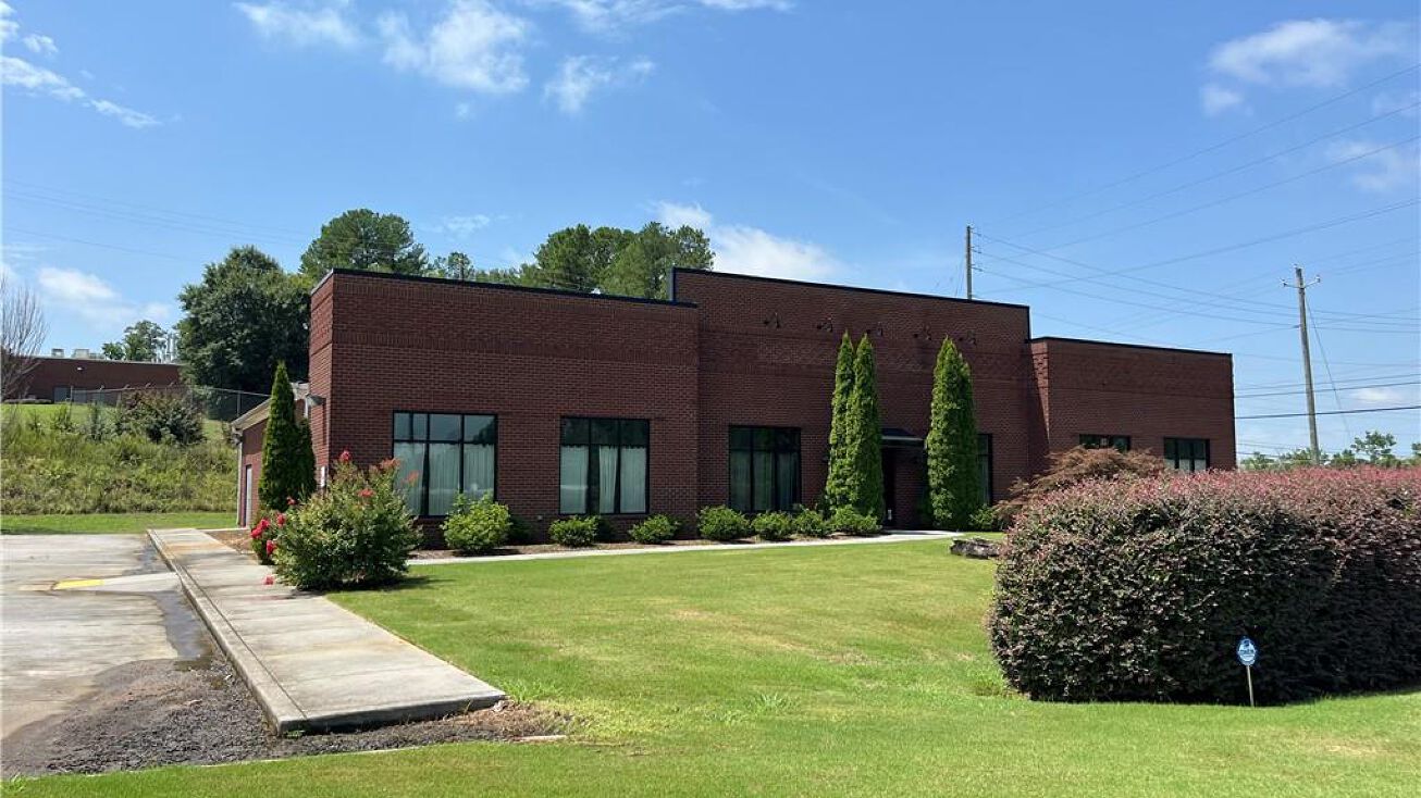 65 Walnut Grove Road, Cartersville, GA 30121