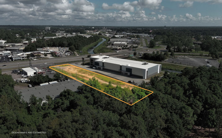 Pictures of Land property located at 3651 Government Blvd, Mobile, AL 36693 for sales - image #1