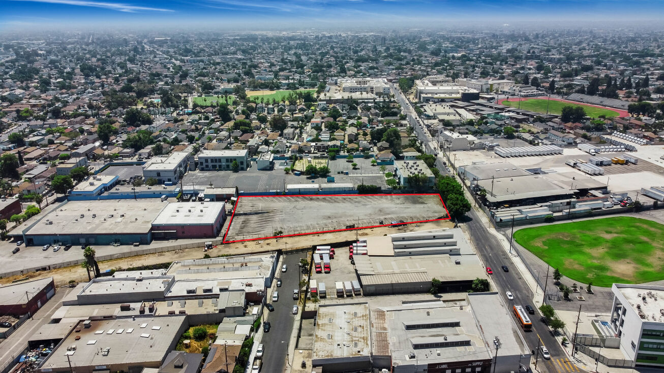 2720 Compton Ave, Los Angeles, CA 90011