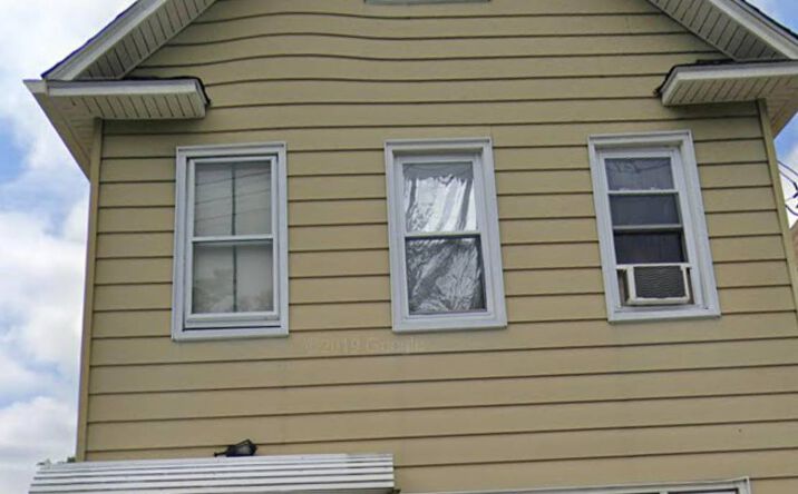 Pictures of Mixed Use property located at 3 LOCKMAN PLACE, STATEN ISLAND, NY 10303 for sales - image #1
