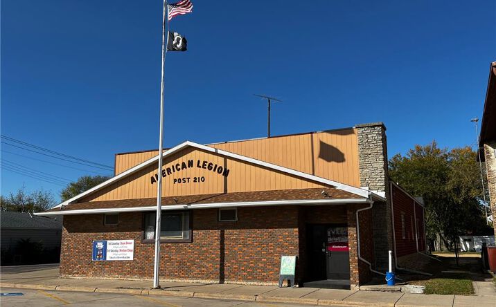 Pictures of Retail property located at 145 W Franklin St, Wells, MN 56097 for sales - image #1