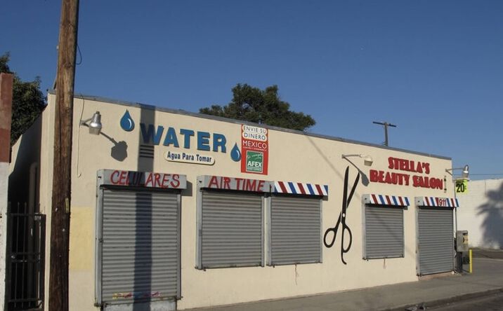 Pictures of Retail property located at 911 N Wilmington Ave, Compton, CA 90220 for sales - image #1