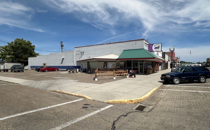 Pictures of Retail property located at 107 N Main St, Payette, ID 83661 for sales - image #1