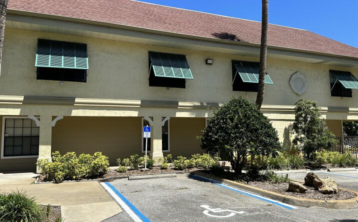 Pictures of Office, Retail, Land property located at 435 S Ridgewood Avenue, Daytona Beach, FL 32114 for sales - image #1