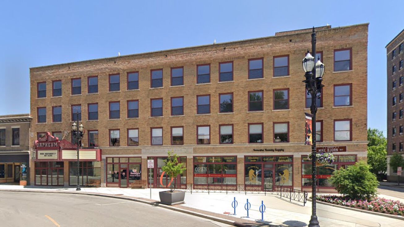 Pictures of Retail, Multifamily, Hospitality, Mixed Use property located at 5819 6th Ave, Kenosha, WI 53140 for sales - image #1