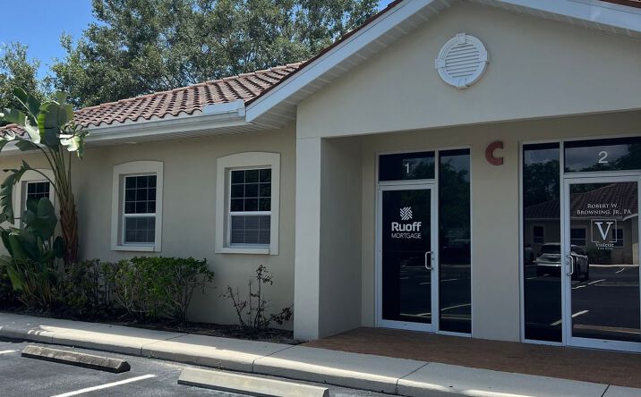 3277 Fruitville Rd Suite C 1, Sarasota, FL 34237 | Crexi.com