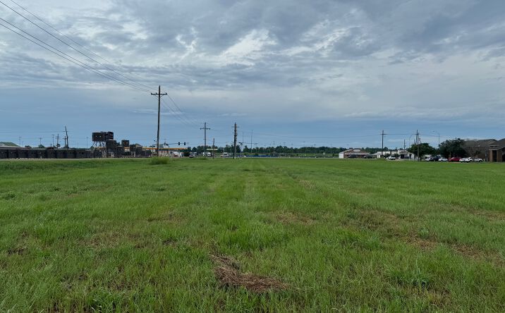 Pictures of Land property located at 4288 US-84, Vidalia, LA 71373 for sales - image #1