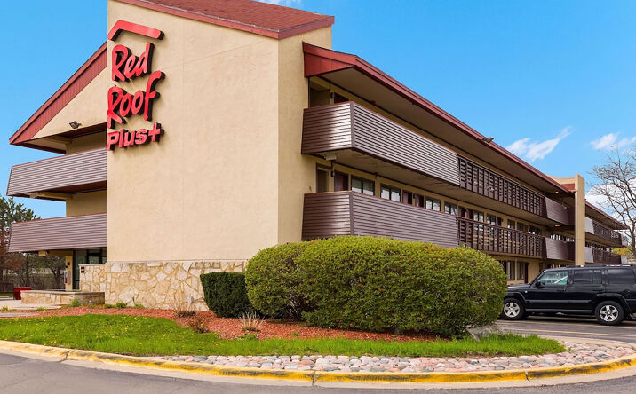 340 S WAUKEGAN RD Deerfield IL 60015-5182 APN: 04-04-202-009-0000
