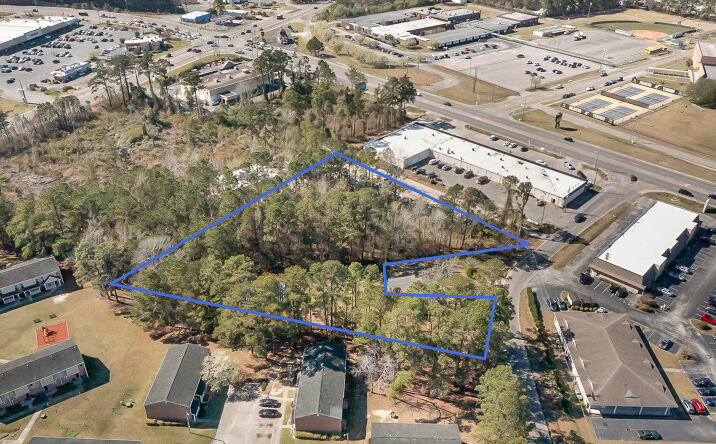 Pictures of Industrial property located at 140 Rittenhouse Rd, Myrtle Beach, SC 29588 for sales - image #1