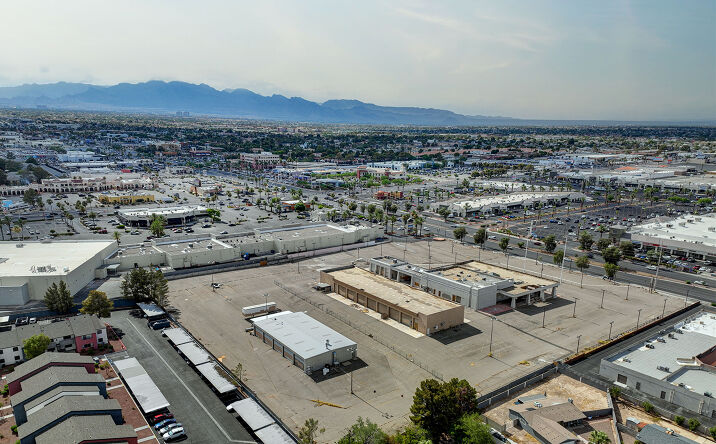Pictures of Retail property located at 4701 W Sahara Ave, Las Vegas, NV 89102 for sales - image #1