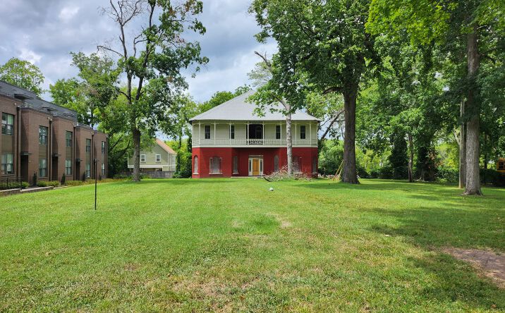 Pictures of Hospitality, Land, Mixed Use, Office, Retail property located at 908 Meridian St, Nashville, TN 37207 for sales - image #1
