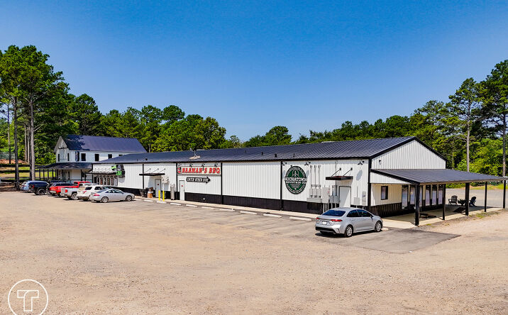 Pictures of Industrial, Mixed Use, Office, Retail, Special Purpose property located at 91 Sugarberry Trail, Broken Bow, OK 74728 for sales - image #1