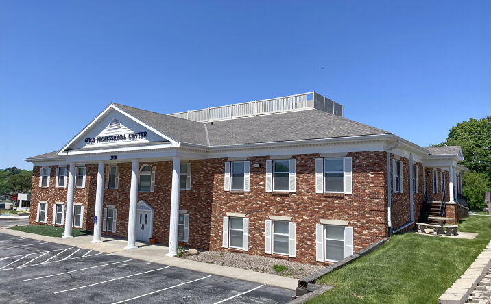 Pictures of Office property located at 13930 Gold Cir, Omaha, NE 68144 for sales - image #1