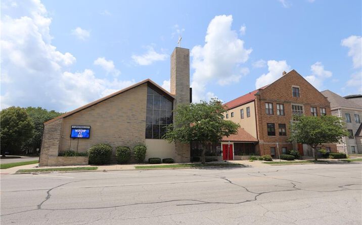 Pictures of Special Purpose property located at 1600 Wabash Ave., Mattoon, IL 61938 for sales - image #1