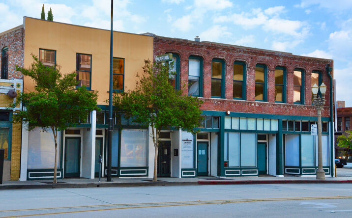 Pictures of Retail, Office property located at 118 -128 North Fair Oaks Avenue, Pasadena, CA 91103 for sales - image #1