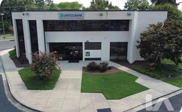 Pictures of Retail property located at 1900 W Vernon Ave, Kinston, NC 28504 for sales - image #1