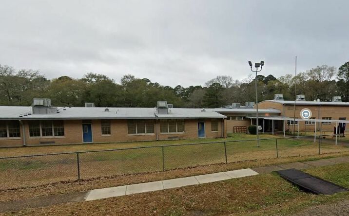 Pictures of Special Purpose property located at 3555 Simpson St, Jackson, MS 39212 for sales - image #1