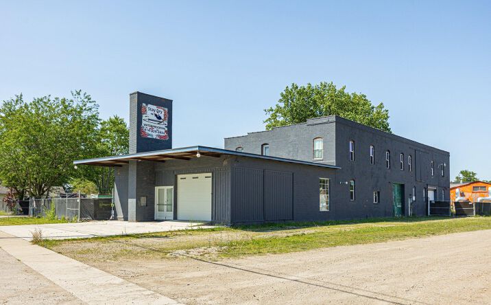 Pictures of Industrial property located at 401 S Chestnut Street, Marysville, OH 43040 for sales - image #1
