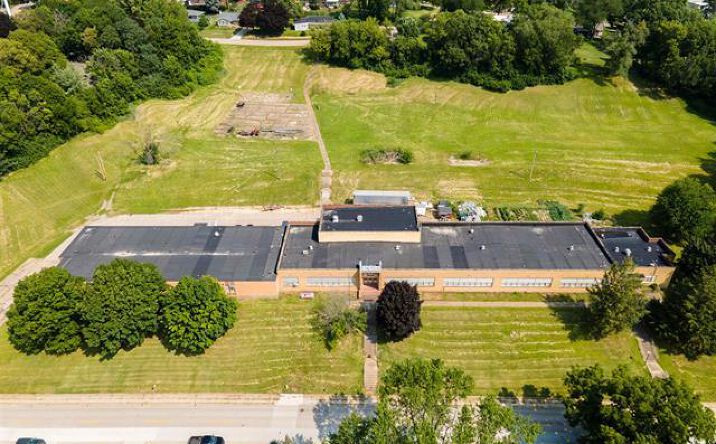 Pictures of Special Purpose property located at 1850 S Bluff Blvd, Clinton, IA 52732 for sales - image #1