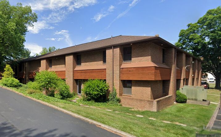 Pictures of Office property located at 2895 Hamilton Blvd, Allentown, PA 18104 for comps - image #1