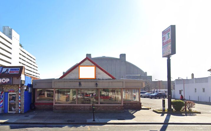 Pictures of Retail property located at 2310 Atlantic Ave, Atlantic City, NJ 08401 for sales - image #1