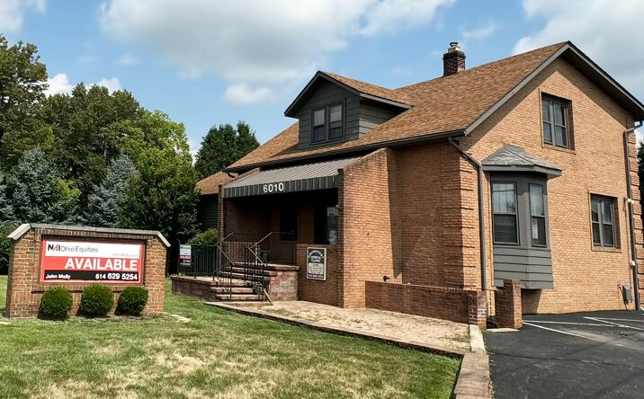 Pictures of Mixed Use, Office, Retail property located at 6010 Groveport Rd, Groveport, OH 43125 for comps - image #1