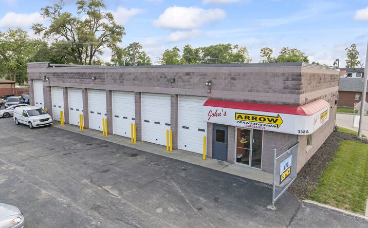 Pictures of Retail property located at 332 E 159th St, Harvey, IL 60426 for sales - image #1