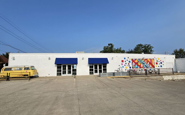 image of property at 401 N BROADWAY AVE Urbana IL 61801-2731