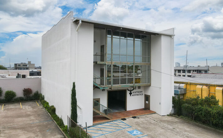 Pictures of Office property located at 3815 Hessmer Ave, Metairie, LA 70002 for sales - image #1