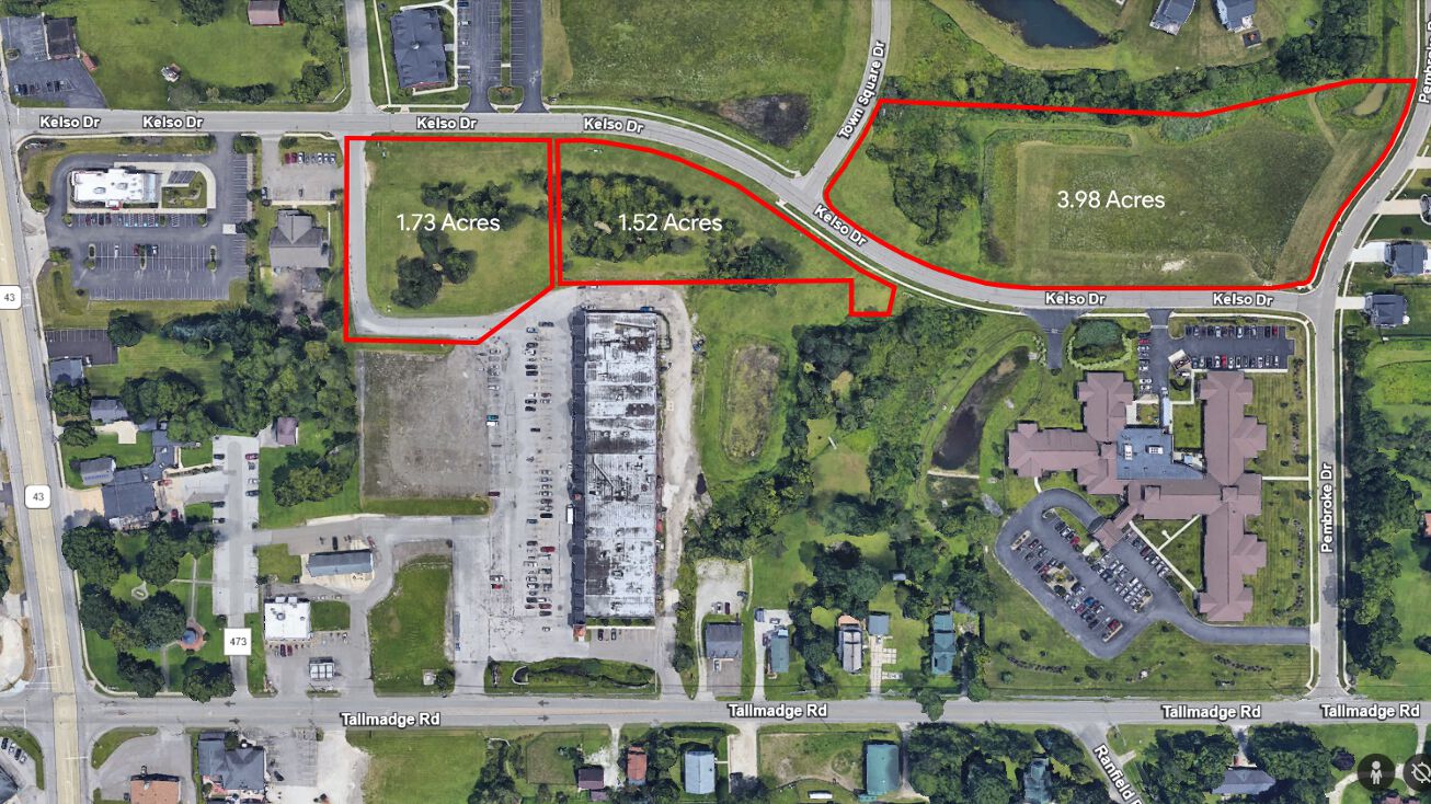 Brimfield Crossings Dr, Brimfield, OH 44240