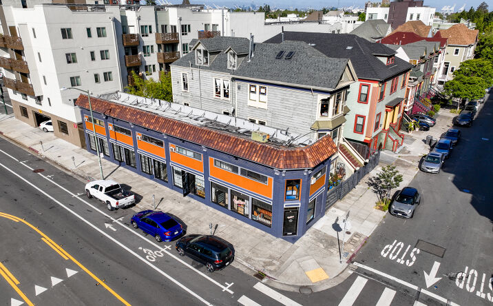 Pictures of Office, Retail property located at 1719 Jefferson St, Oakland, CA 94612 for sales - image #1