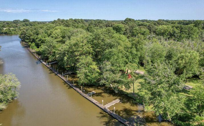 Pictures of Land property located at 5204 Brown St, Milford, DE 19963 for sales - image #1