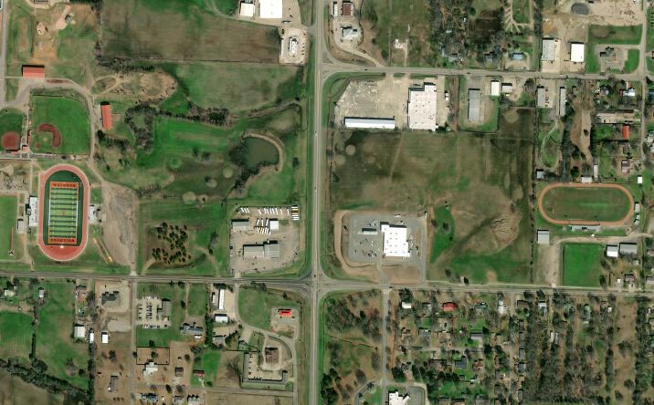 Pictures of Retail, Land property located at 1188 W 6th St, Waldron, AR 72958 for sales - image #1