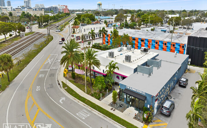 Pictures of Retail property located at 911-913 NE 4th Ave, Fort Lauderdale, FL 33304 for sales - image #1